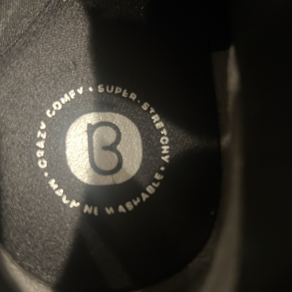 Beautiful, comfortable BZees Boots - Picture 3 of 4